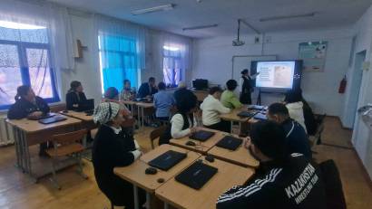&quot;Жаңартылған мазмұны және енгізу алгоритмі&quot; тақырыбында мектепішілік семинар өткізілді